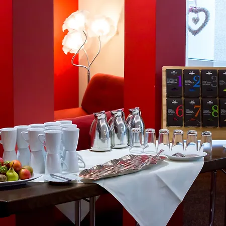 マインガウ ホテル 3*