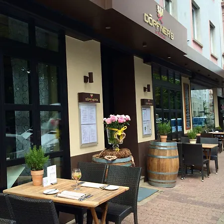 迈伽酒店 3* 美因河畔法兰克福
