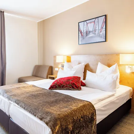 Maingau Hotel 3*