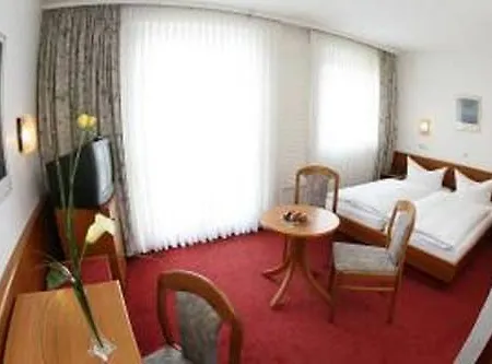 Maingau Hotel 3*